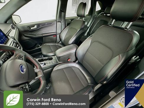 Certified 2025 Ford Escape ST-Line Select image 23