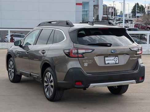 Used 2024 Subaru Outback Limited image 6