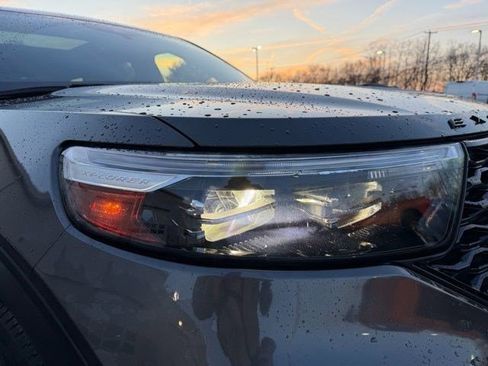 Used 2020 Ford Explorer ST w/ ST Street Pack image 10