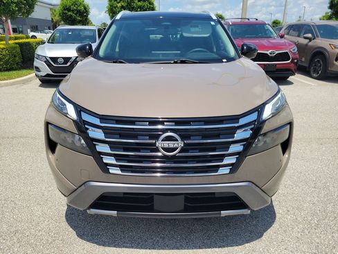 Certified 2024 Nissan Rogue SL w/ SL Premium Package FWD image 11
