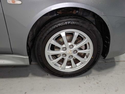 Used 2014 Mitsubishi Lancer ES FWD image 3