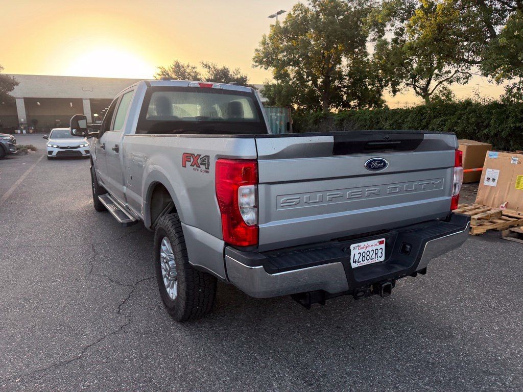 Used 2022 Ford F250 XL w/ STX Appearance Package AWD/4WD image 4