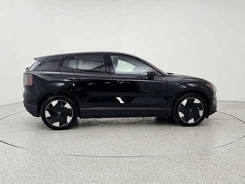 New 2026 Volvo EX30 Ultra w/ Climate Package AWD/4WD image 4