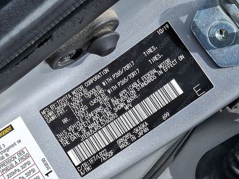 Used 2020 Toyota 4Runner SR5 Premium w/ Moonroof Package image 40