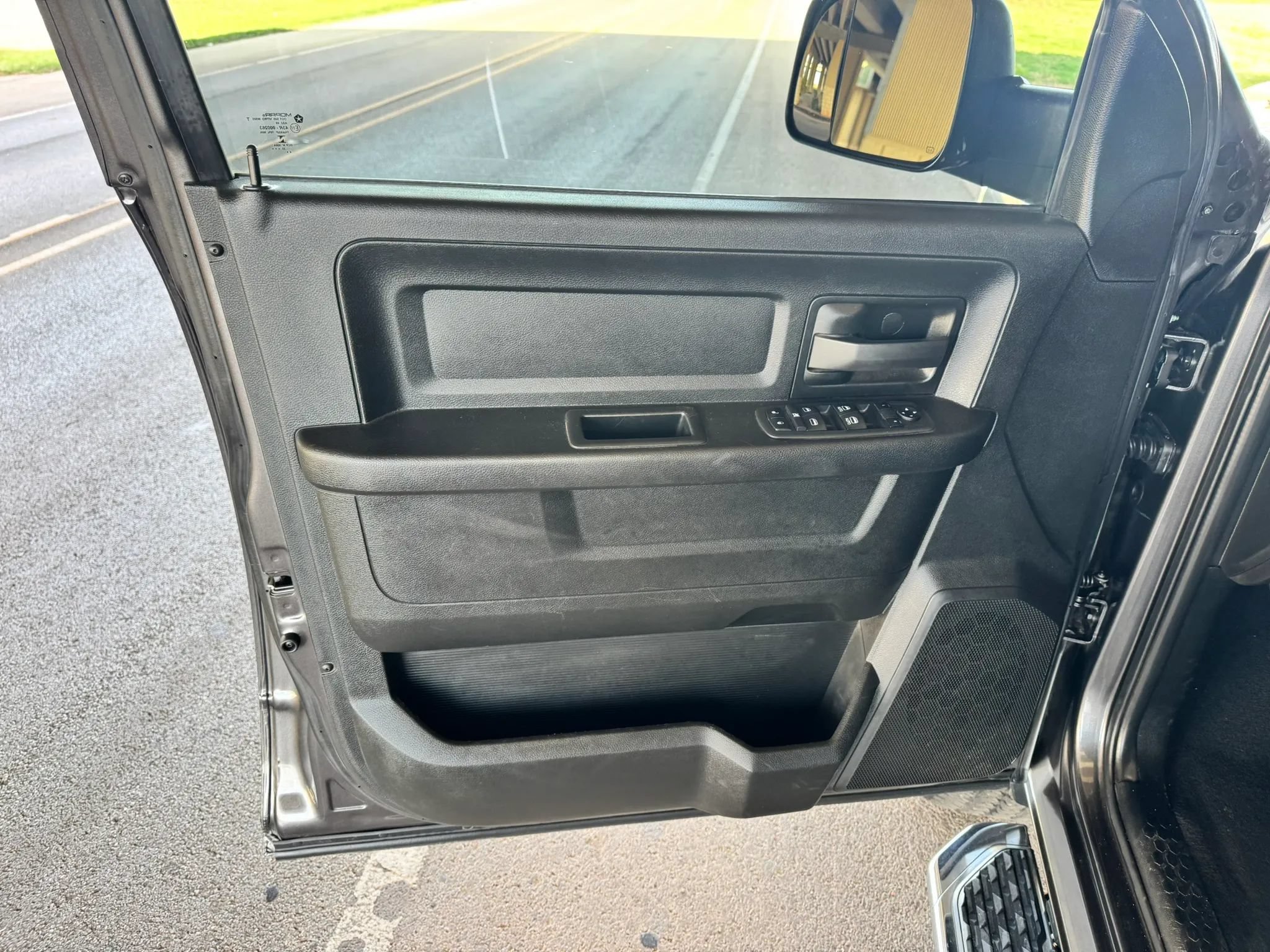 Used 2022 RAM 2500 Tradesman AWD/4WD image 11