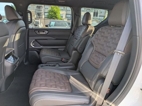 New 2026 Nissan Armada Platinum RWD image 20