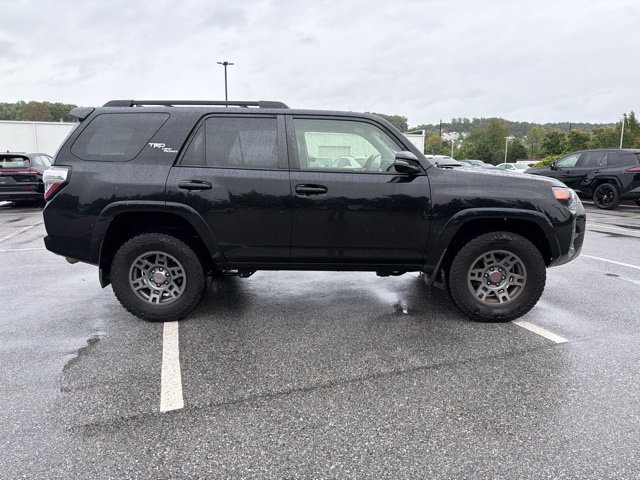 Certified 2020 Toyota 4Runner TRD Off-Road Premium w/ TRD Performance Package AWD/4WD image 4