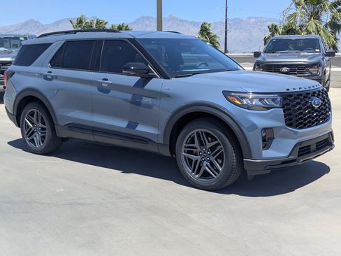 New 2026 Ford Explorer ST-Line w/ ST-Line Street Pack RWD image 1