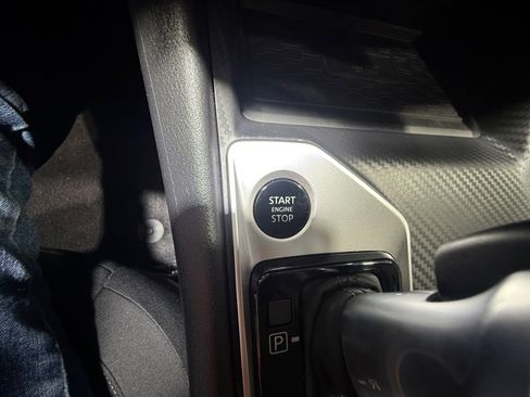 New 2026 Nissan Altima 2.5 SV image 30