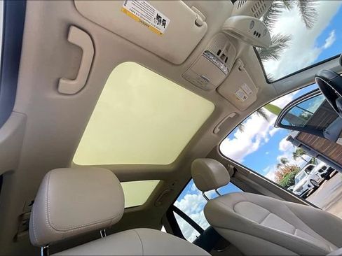 Used 2019 Mercedes-Benz GLC 300 image 22