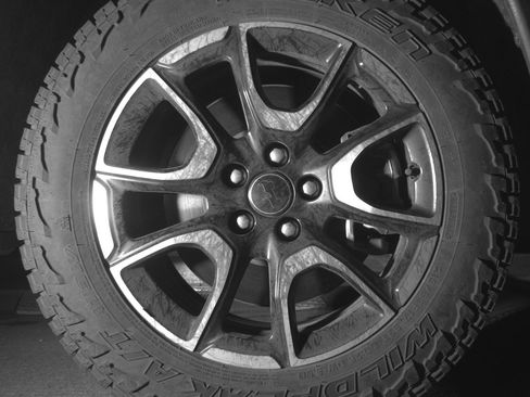 Used 2025 Jeep Compass Trailhawk AWD/4WD image 13