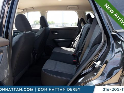 Used 2023 Nissan Rogue SV AWD/4WD image 15
