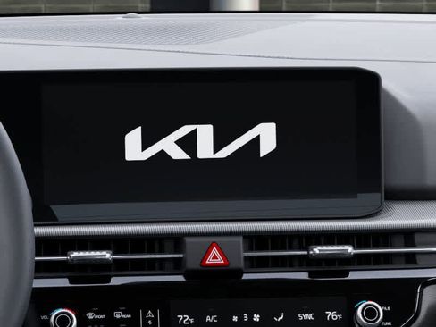 New 2026 Kia Sportage SX image 20