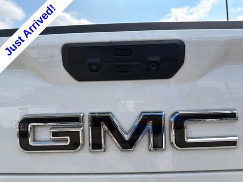 Used 2023 GMC Sierra 1500 Elevation AWD/4WD image 17