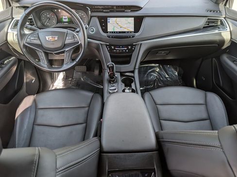 Certified 2023 Cadillac XT5 Premium Luxury w/ Technology Package image 3