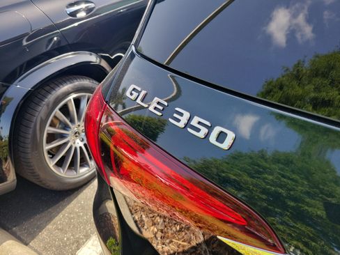 Used 2022 Mercedes-Benz GLE 350 4MATIC image 7