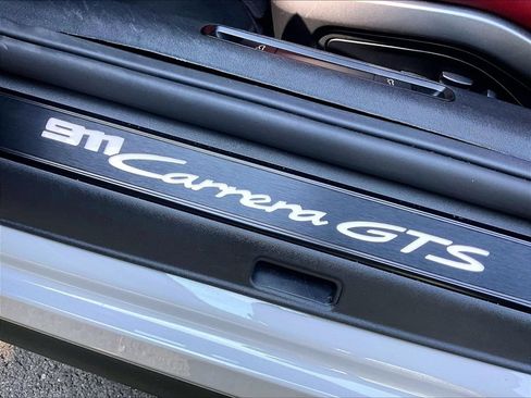 Certified 2022 Porsche 911 Carrera GTS RWD image 34