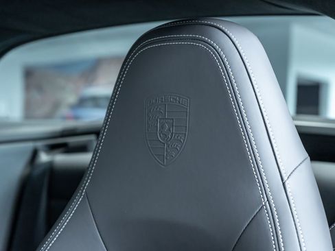 Certified 2023 Porsche 911 Targa 4 GTS AWD/4WD image 17
