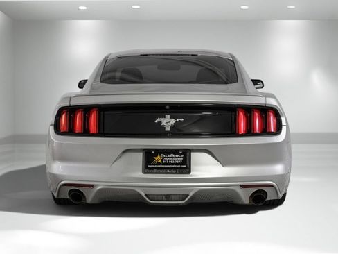 Used 2016 Ford Mustang Coupe w/ Equipment Group 051A RWD image 7