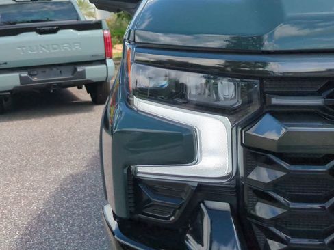 Used 2025 Chevrolet Silverado 1500 ZR2 w/ Technology Package AWD/4WD image 10