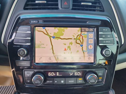 Used 2021 Nissan Maxima Platinum w/ Sport Mat Group image 18