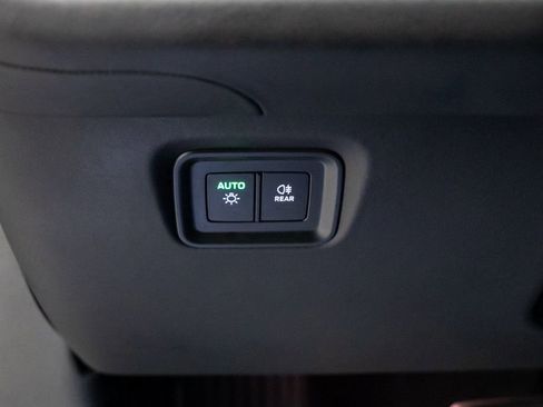 Certified 2024 Porsche Cayenne Turbo GT image 19