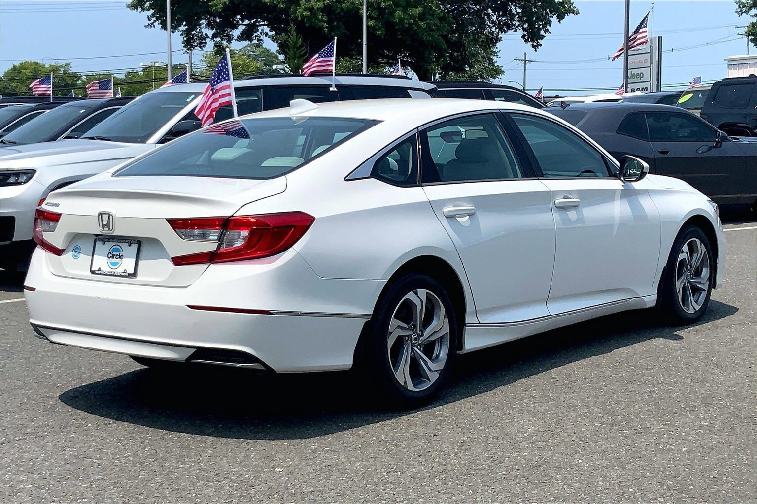 Used 2020 Honda Accord EX image 8