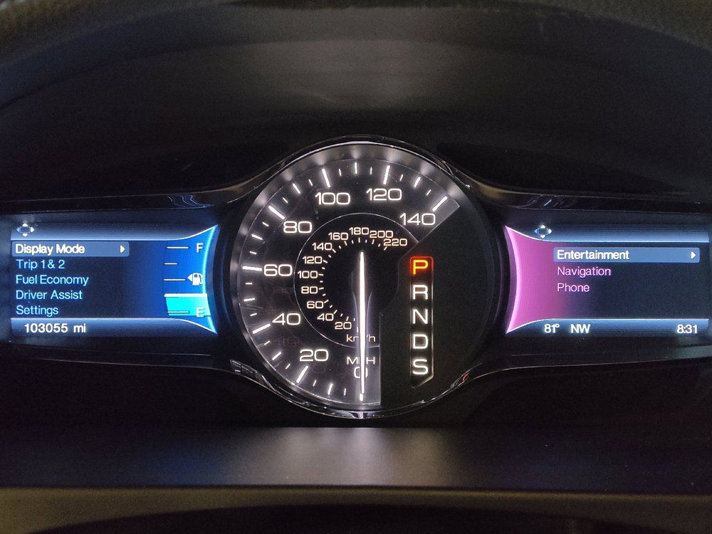 Used 2015 Lincoln MKX FWD w/ Equipment Group 102A image 23
