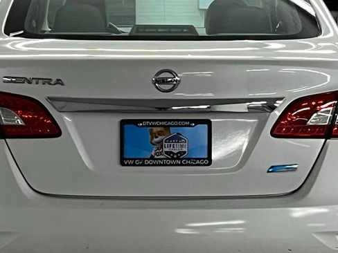 Used 2014 Nissan Sentra S image 27