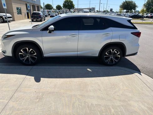 Used 2020 Lexus RX 450hL AWD w/ Premium Package image 11
