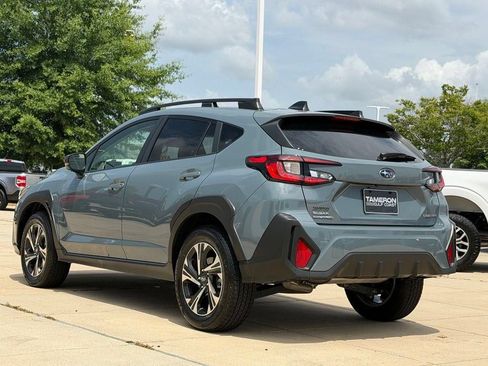 Used 2024 Subaru Crosstrek 2.0i Premium AWD/4WD image 6