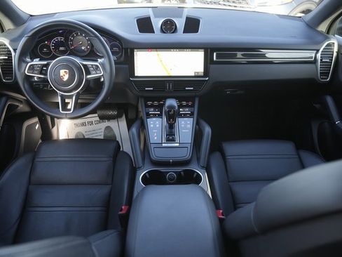 Used 2021 Porsche Cayenne image 21