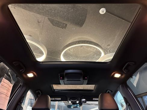 Used 2021 Honda Pilot Black Edition image 23