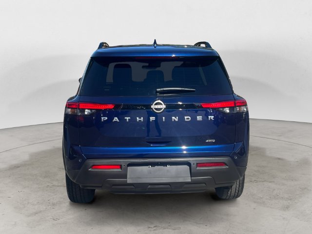 Used 2025 Nissan Pathfinder SV AWD/4WD image 4