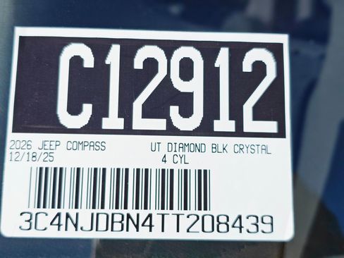 New 2026 Jeep Compass Latitude image 10