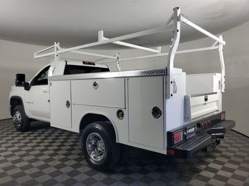 New 2026 Chevrolet Silverado 3500 LT w/ Convenience Package image 7