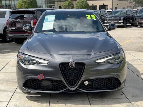 Used 2023 Alfa Romeo Giulia Veloce image 12