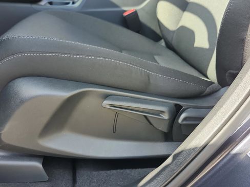 New 2026 Honda CR-V LX image 9