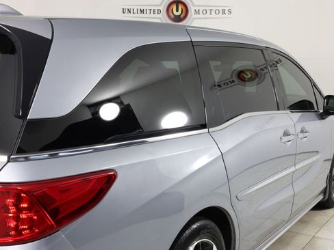 Used 2023 Honda Odyssey Elite image 45