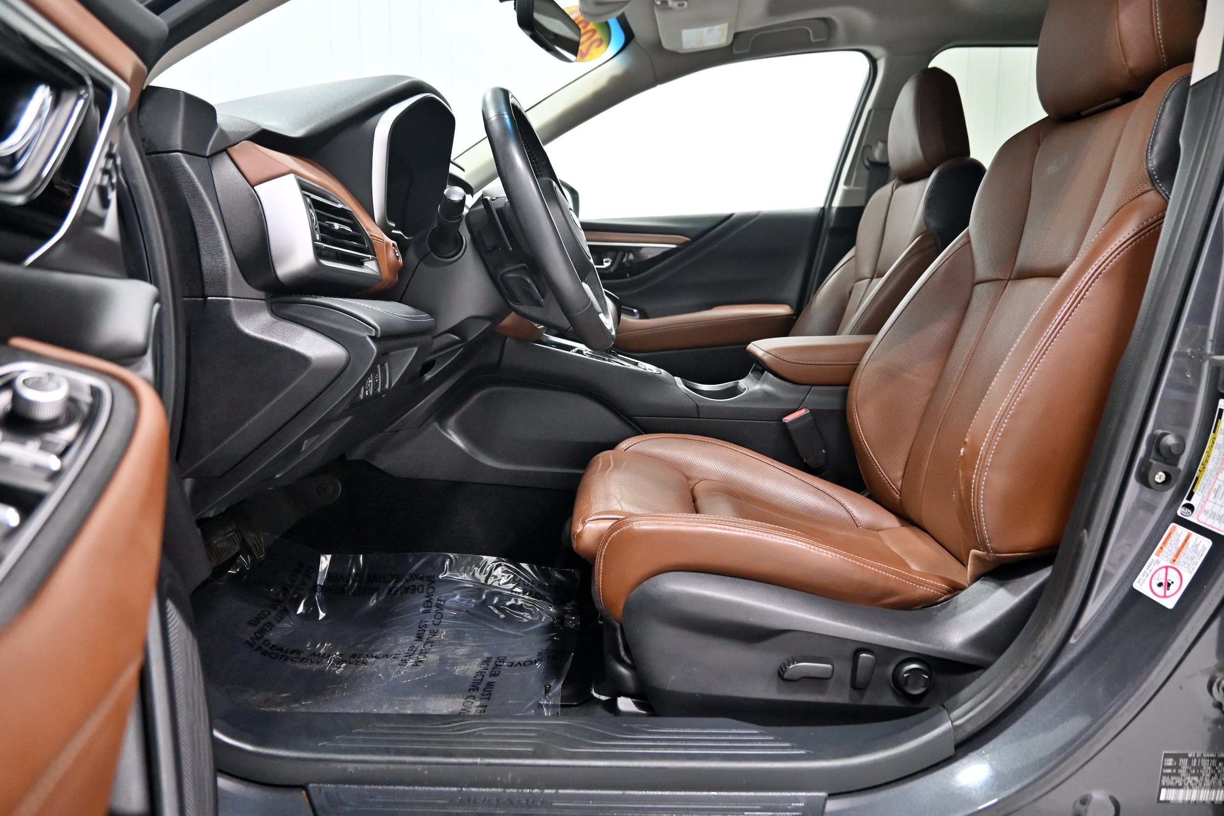 Used 2020 Subaru Outback Touring XT AWD/4WD image 5