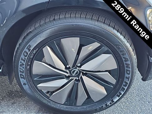 Used 2023 Nissan Ariya PREMIERE image 12