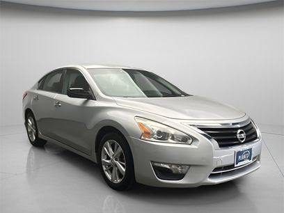 Used 2013 Nissan Altima 2.5 SV