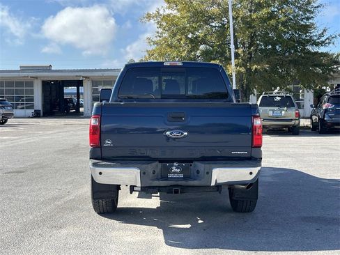 Used 2013 Ford F250 Lariat w/ Chrome Pkg image 4