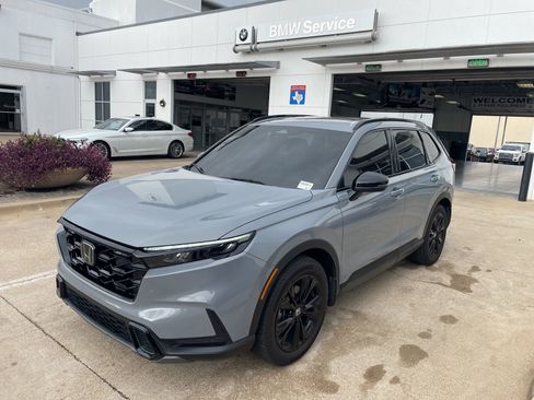 Used 2024 Honda CR-V Sport Touring image 1