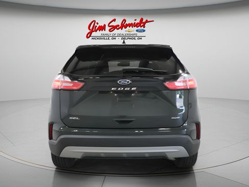Used 2024 Ford Edge SEL w/ Convenience Package AWD/4WD image 5