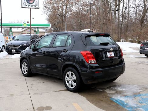 Used 2016 Chevrolet Trax LS FWD image 5