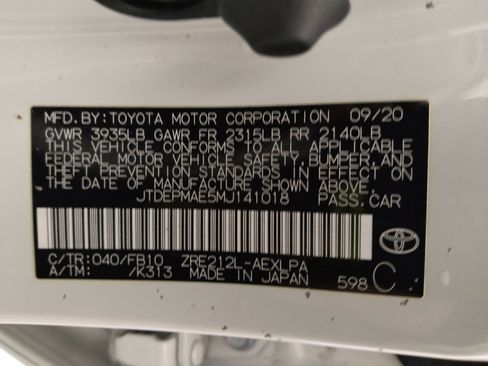 Used 2021 Toyota Corolla LE image 33
