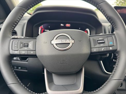 New 2026 Nissan Rogue Platinum AWD/4WD image 18