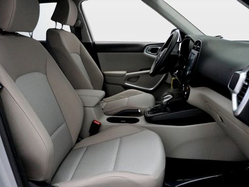 Used 2021 Kia Soul LX FWD image 20
