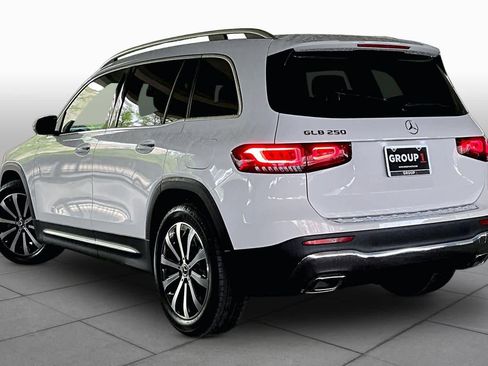 Used 2022 Mercedes-Benz GLB 250 image 11